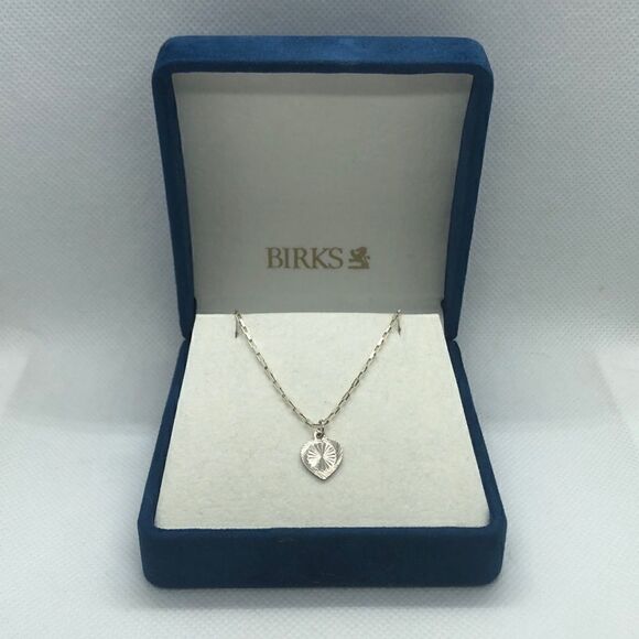 Jewelry - 💛 Silver Reversible Heart Necklace